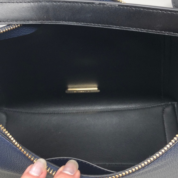 NWT Michael Kors Kimberly studded shoulder bag - Picture 8 of 8